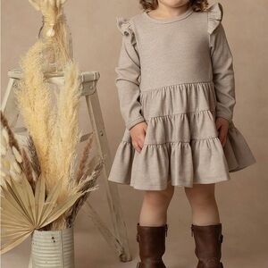 Isobella & Chloe Ruffled Tiered dress